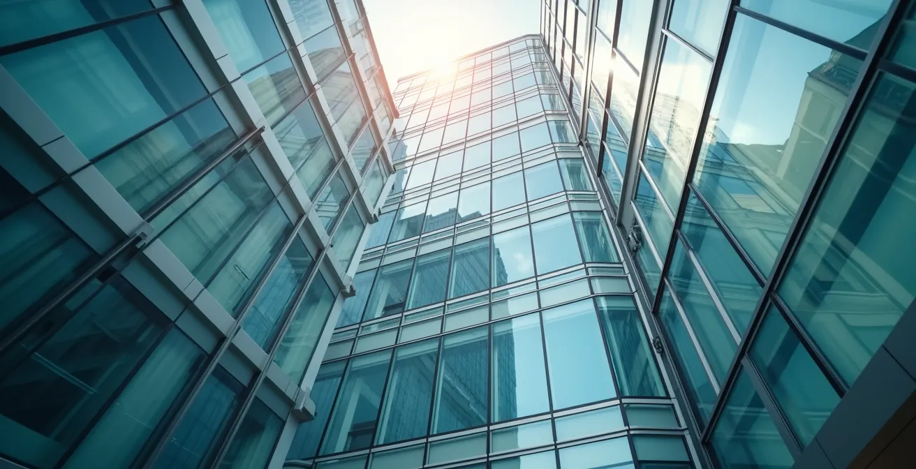 Dynamic building facade with electrochromic smart windows adjusting to sunlight